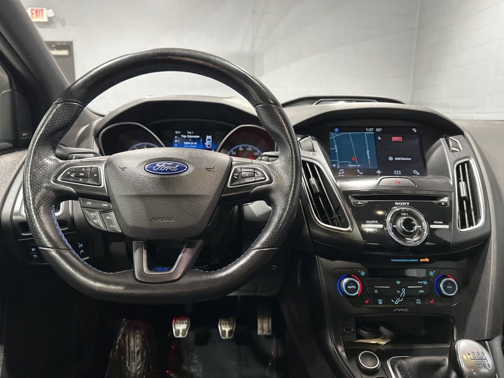 Used 2017 Ford Focus RS AWD/4WD image 8