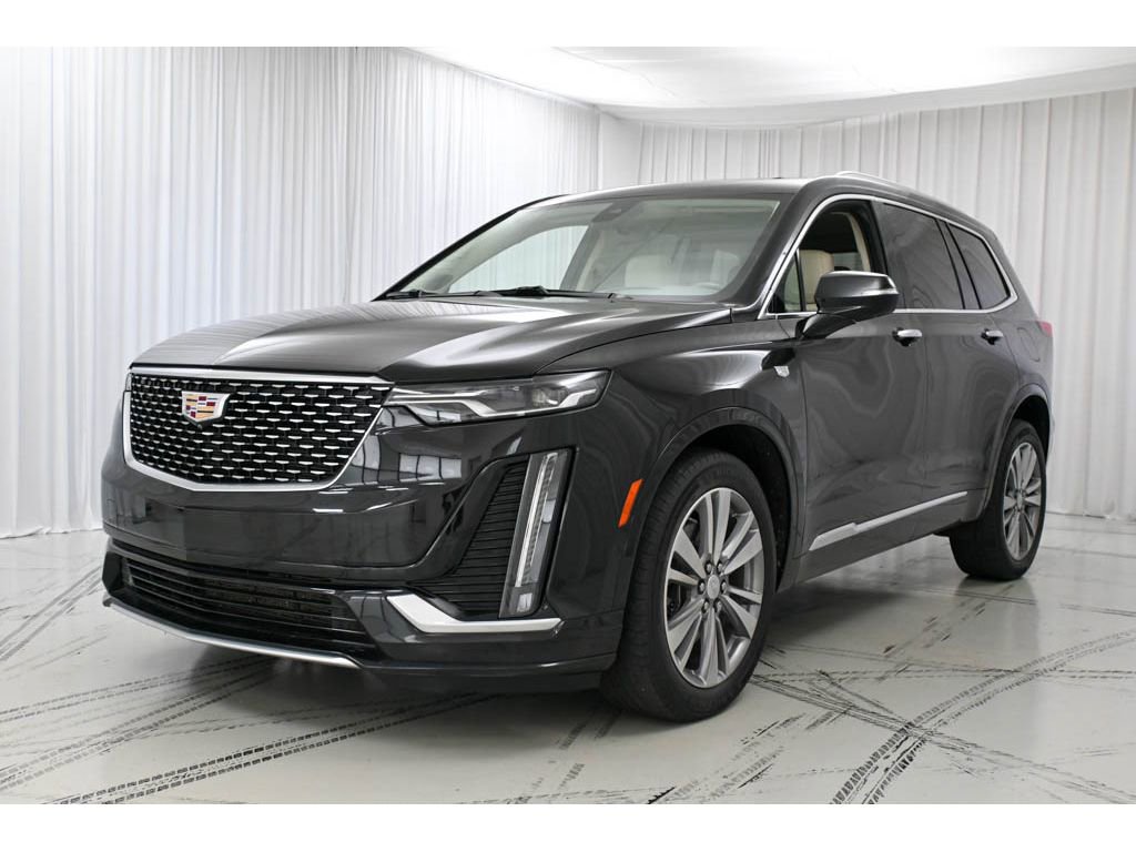 Used 2022 Cadillac XT6 Premium Luxury w/ Technology Package image 4