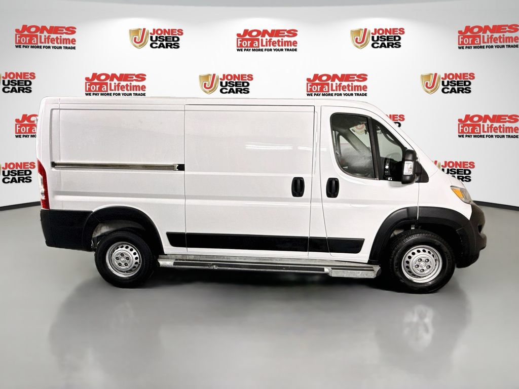 Used 2025 RAM ProMaster 2500 w/ U-Haul Equipment Group FWD image 15