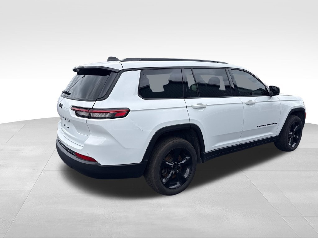 Used 2024 Jeep Grand Cherokee L Altitude AWD/4WD image 6
