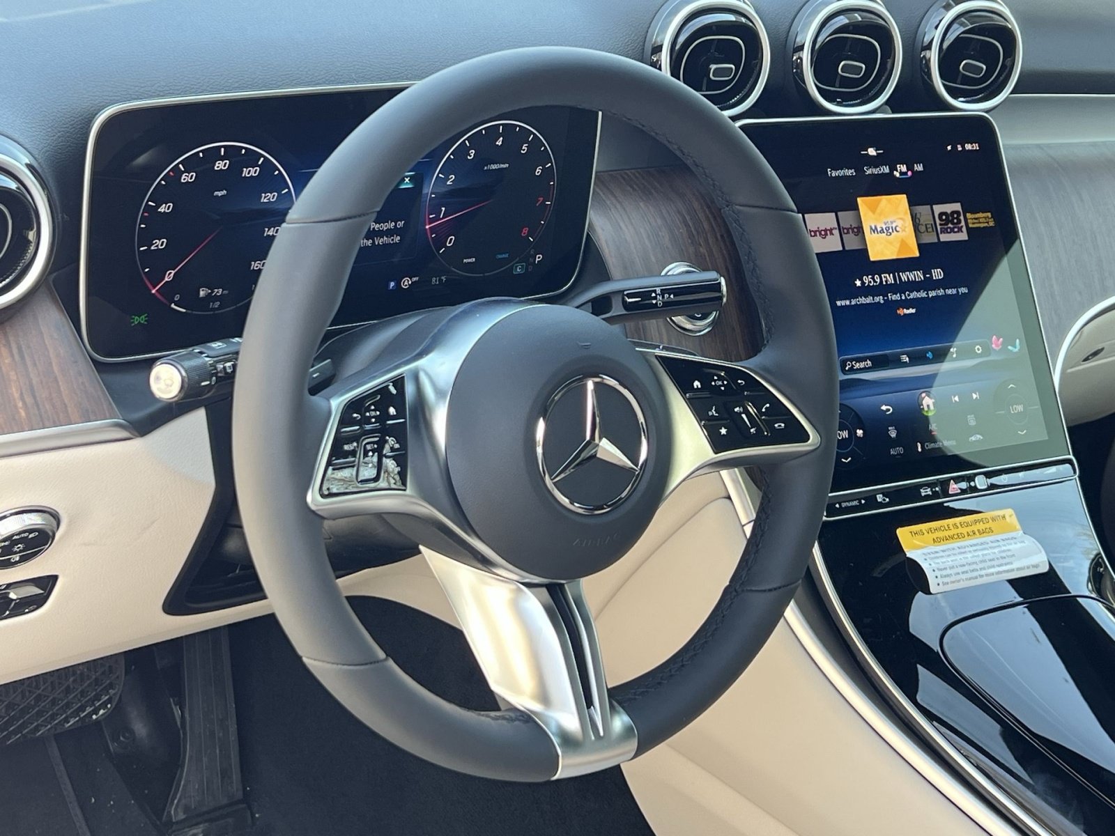 New 2026 Mercedes-Benz GLC 300 4MATIC image 14