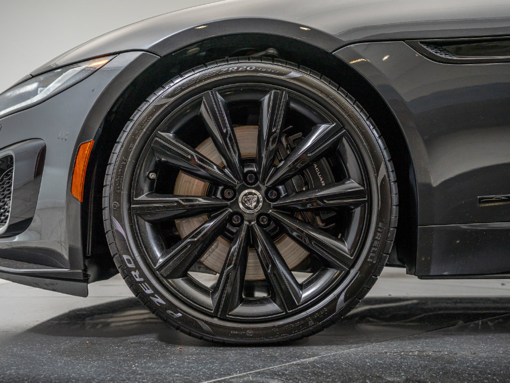 Used 2024 Jaguar F-TYPE R AWD/4WD image 11