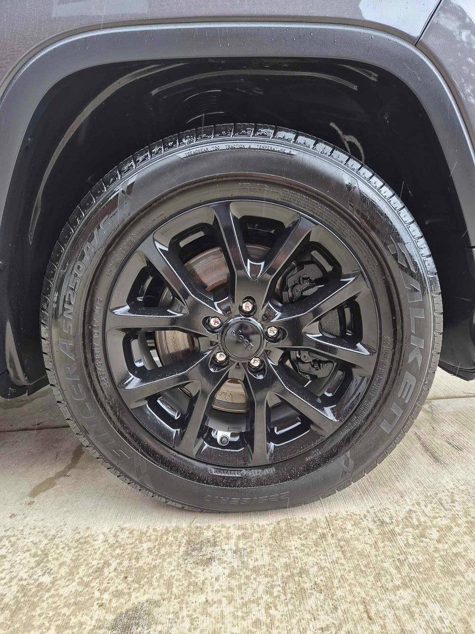 Used 2016 Jeep Cherokee Latitude w/ Comfort/Convenience Group AWD/4WD image 20