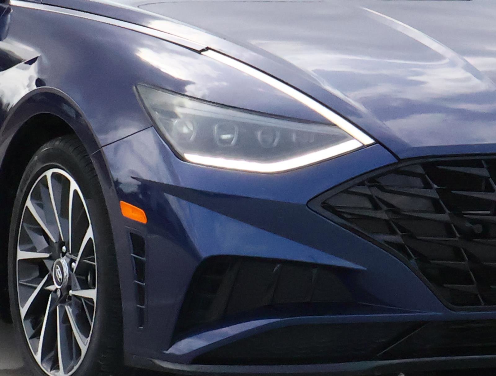 Used 2022 Hyundai Sonata Limited image 7