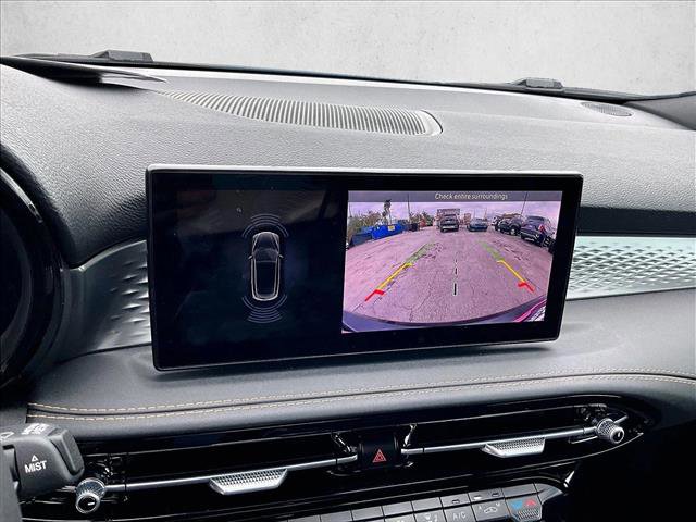 Used 2025 Alfa Romeo Tonale image 22