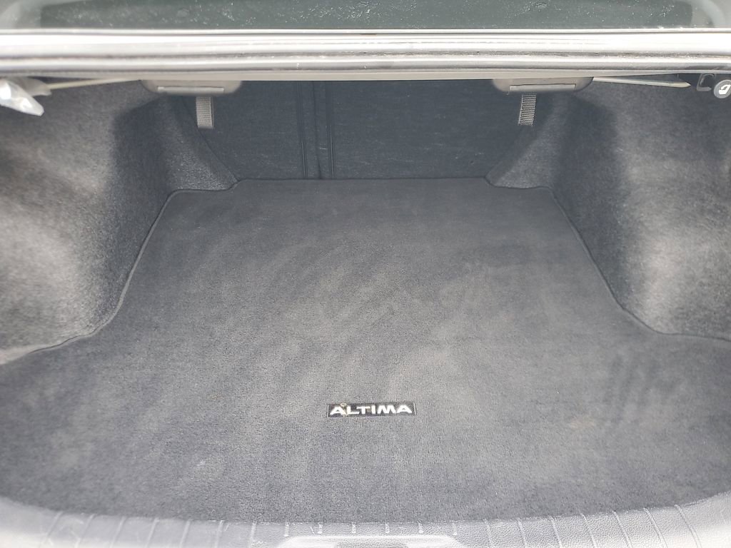 Used 2024 Nissan Altima 2.5 SR FWD image 8