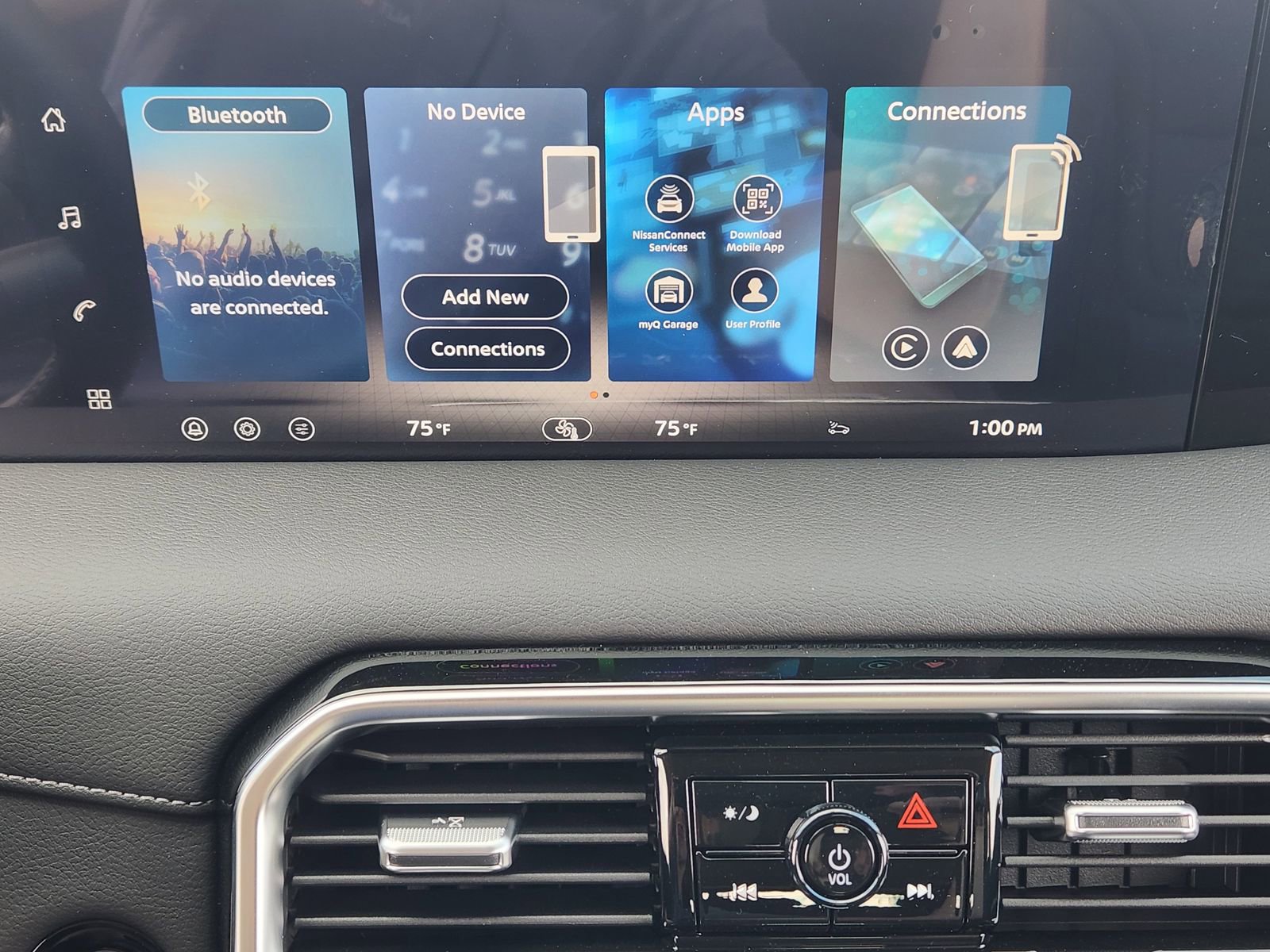 New 2026 Nissan Armada SV image 16