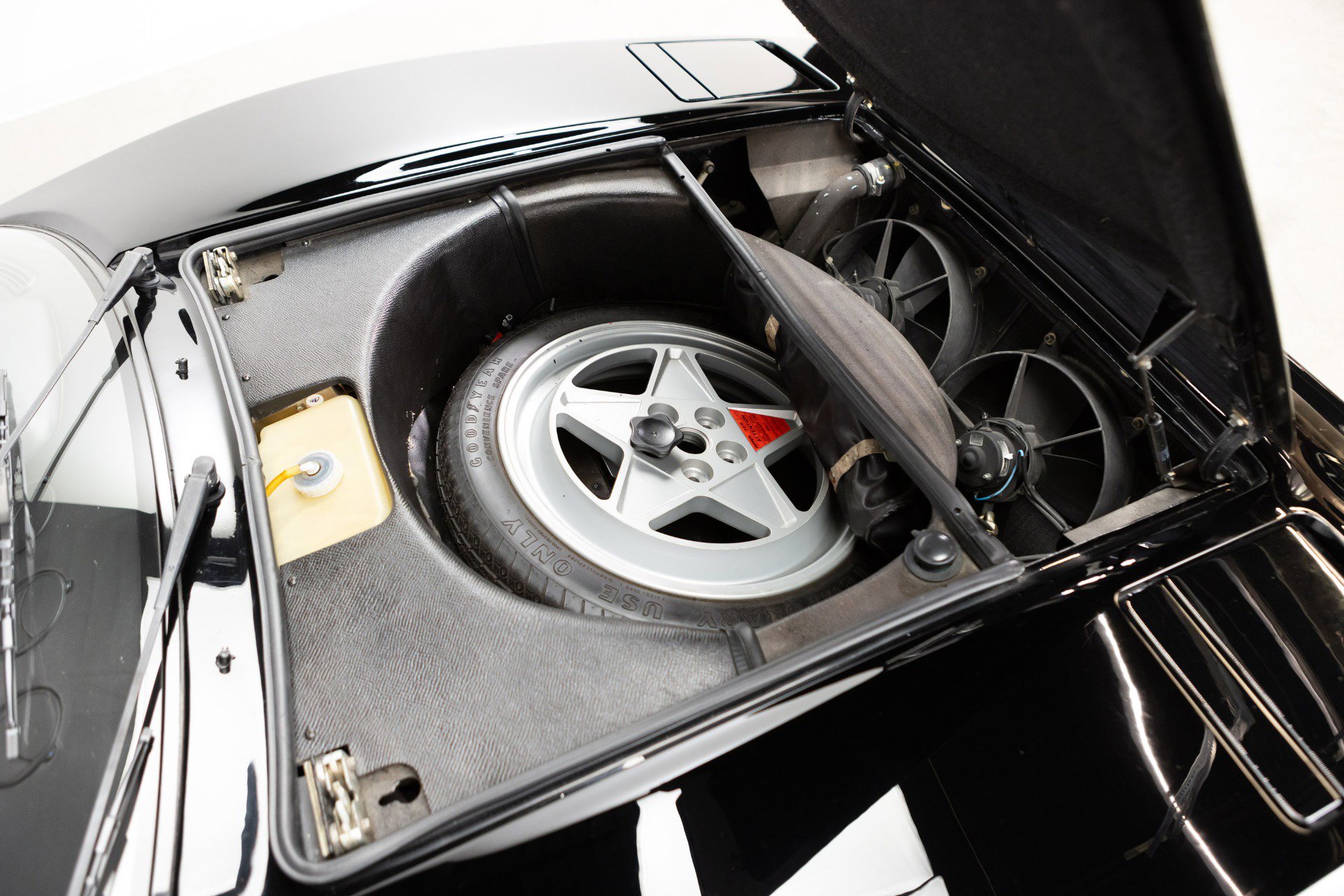 Used 1989 Ferrari 328 GTS image 92