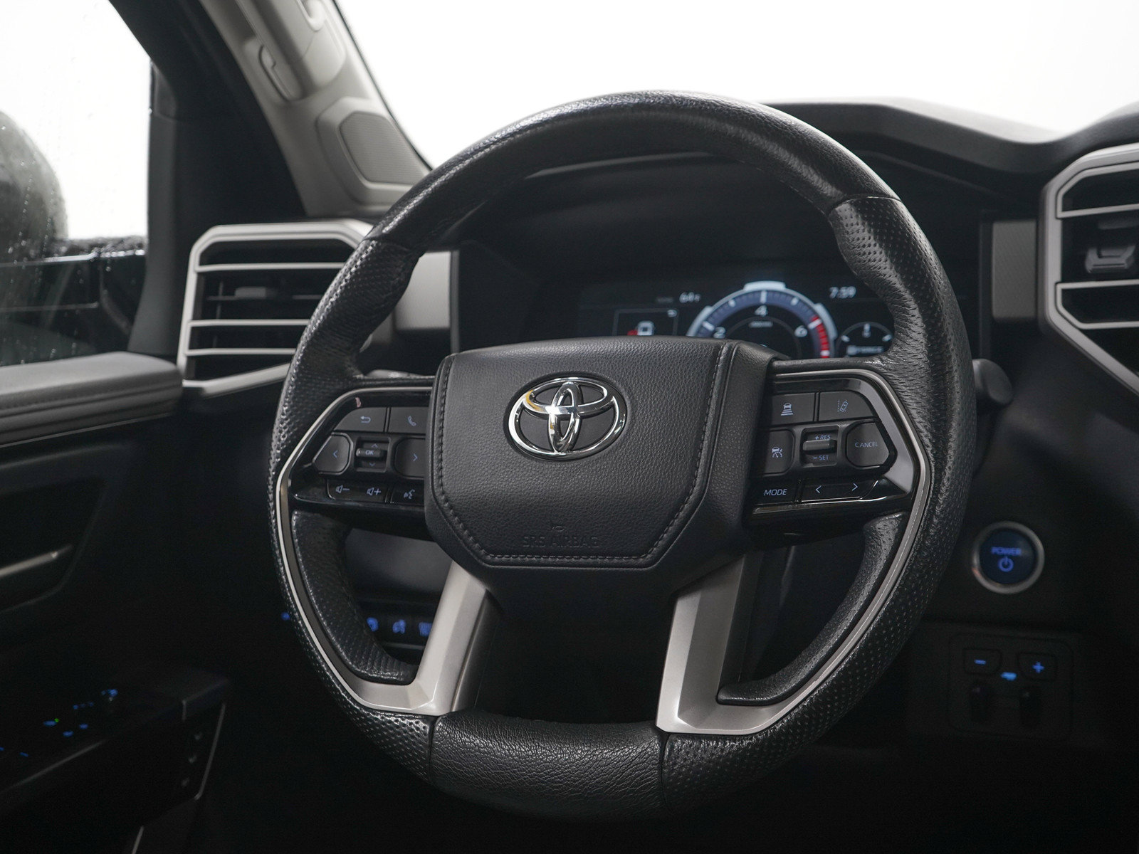 Used 2023 Toyota Tundra Limited AWD/4WD image 19