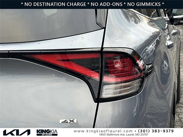 Used 2025 Kia Sportage EX image 29