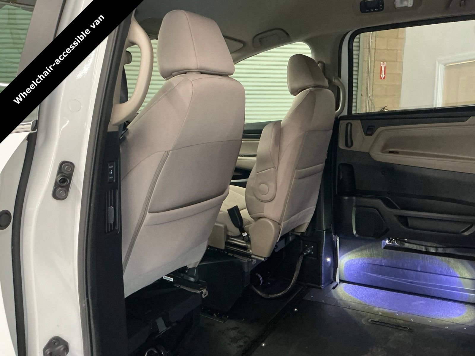 Used 2021 Honda Odyssey EX image 20