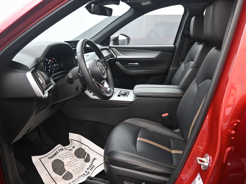 Used 2025 MAZDA CX-70 3.3 Turbo S w/ Premium Package image 16