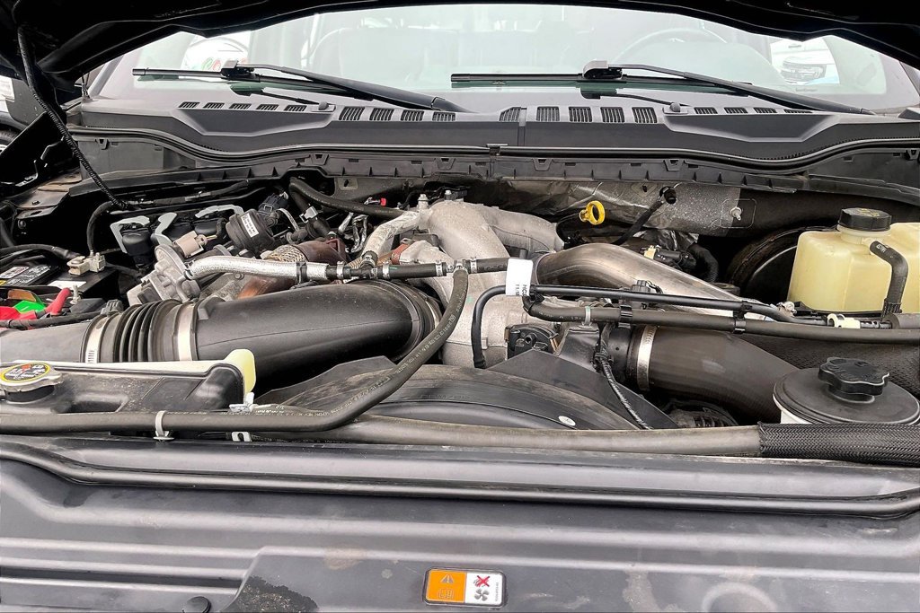 Used 2021 Ford F250 Lariat AWD/4WD image 9