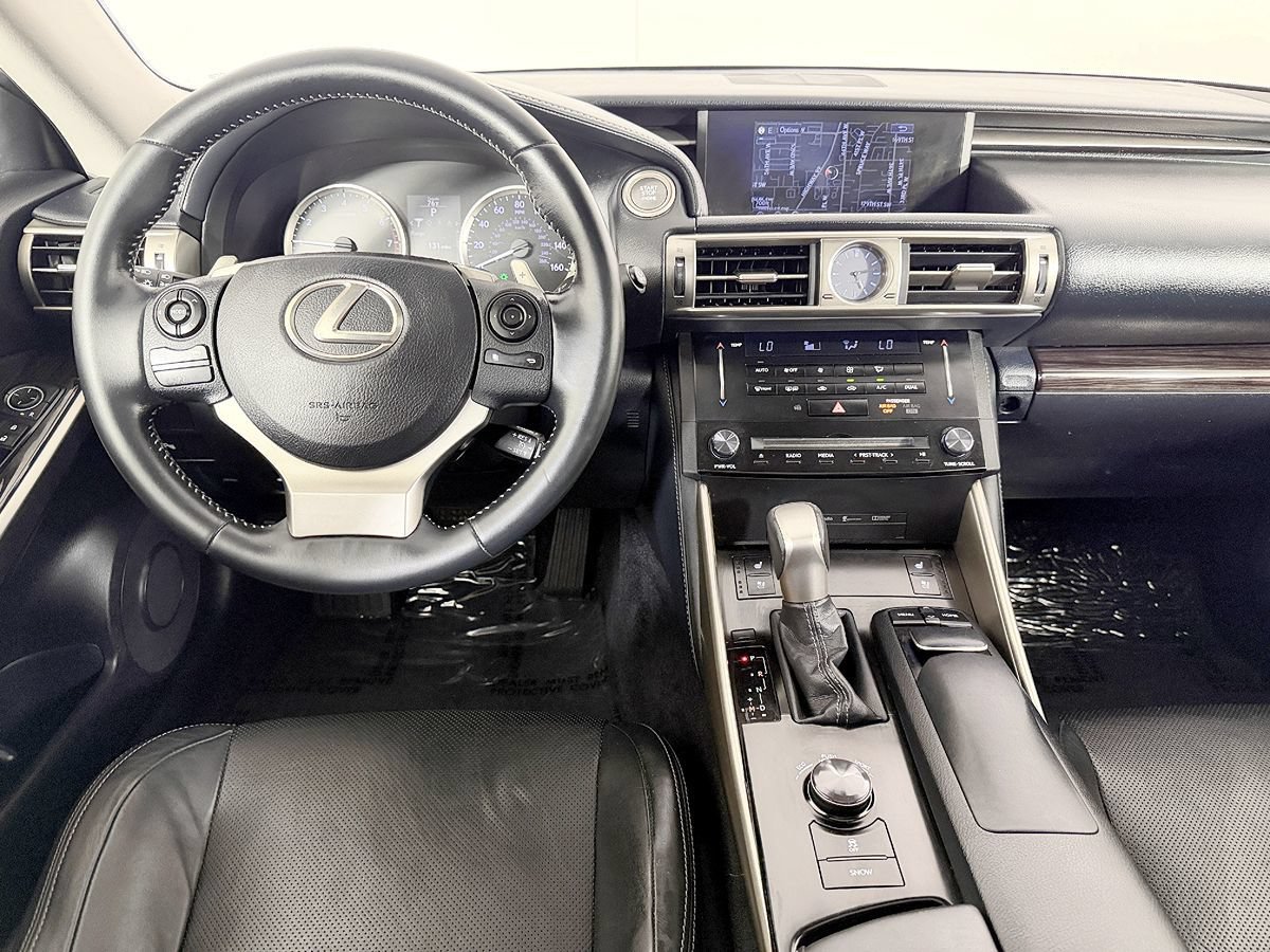 Used 2014 Lexus IS 250 w/ Luxury Package w/Gray Wood RWD image 52