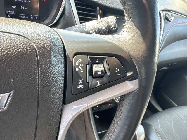 Used 2019 Chevrolet Trax LT w/ LT Convenience Package FWD image 23