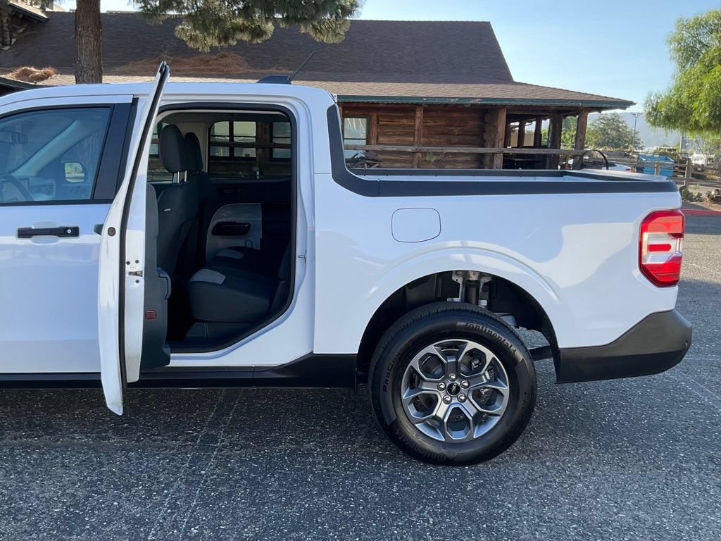 Certified 2026 Ford Maverick XLT w/ Equipment Group 301A AWD/4WD image 19