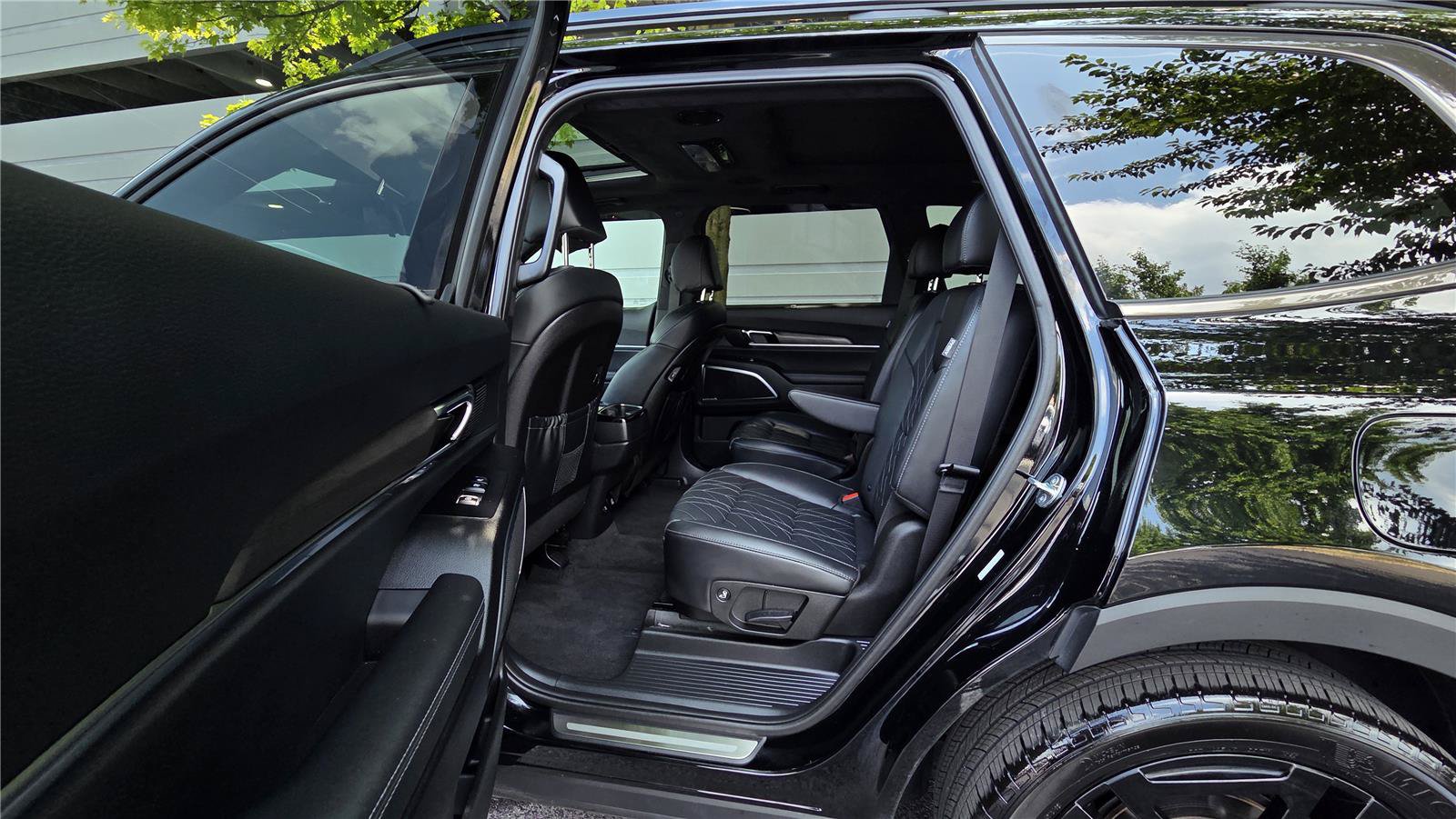 Certified 2024 Kia Telluride SX Prestige X-Line AWD/4WD image 31