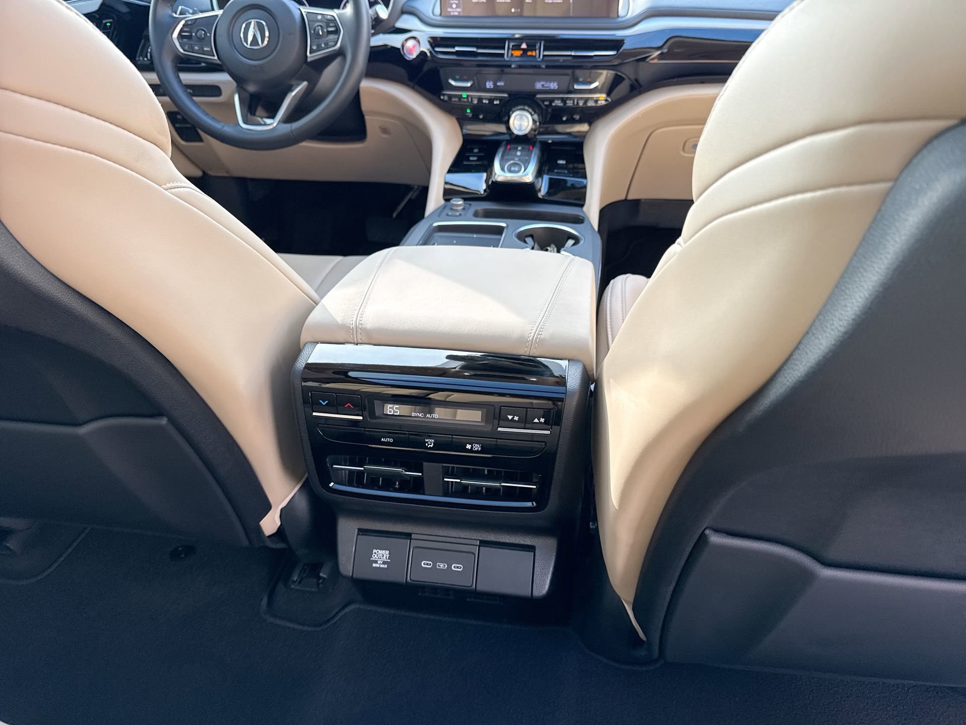 Used 2025 Acura MDX SH-AWD w/ Technology Package image 22