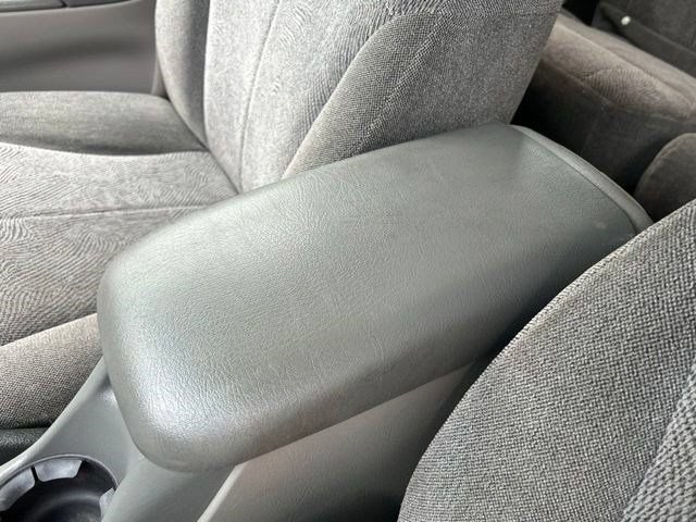 Used 2004 Chevrolet TrailBlazer LS w/ LS Preferred Equipment Group AWD/4WD image 23