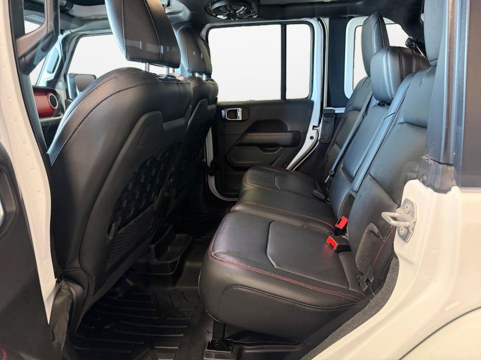 Used 2023 Jeep Wrangler Unlimited Rubicon AWD/4WD image 16