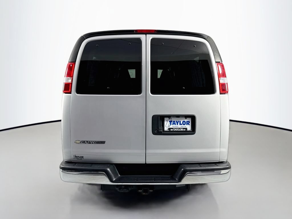 Certified 2023 Chevrolet Express 3500 LS w/ Chrome Appearance Package RWD image 6