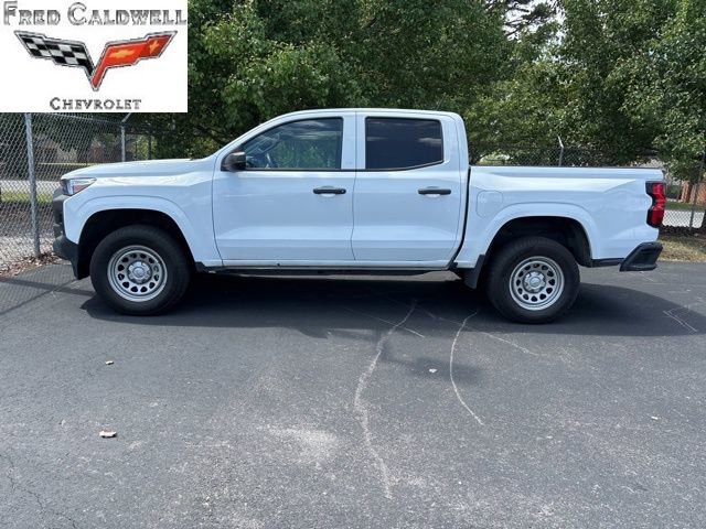 Used 2023 Chevrolet Colorado W/T image 3