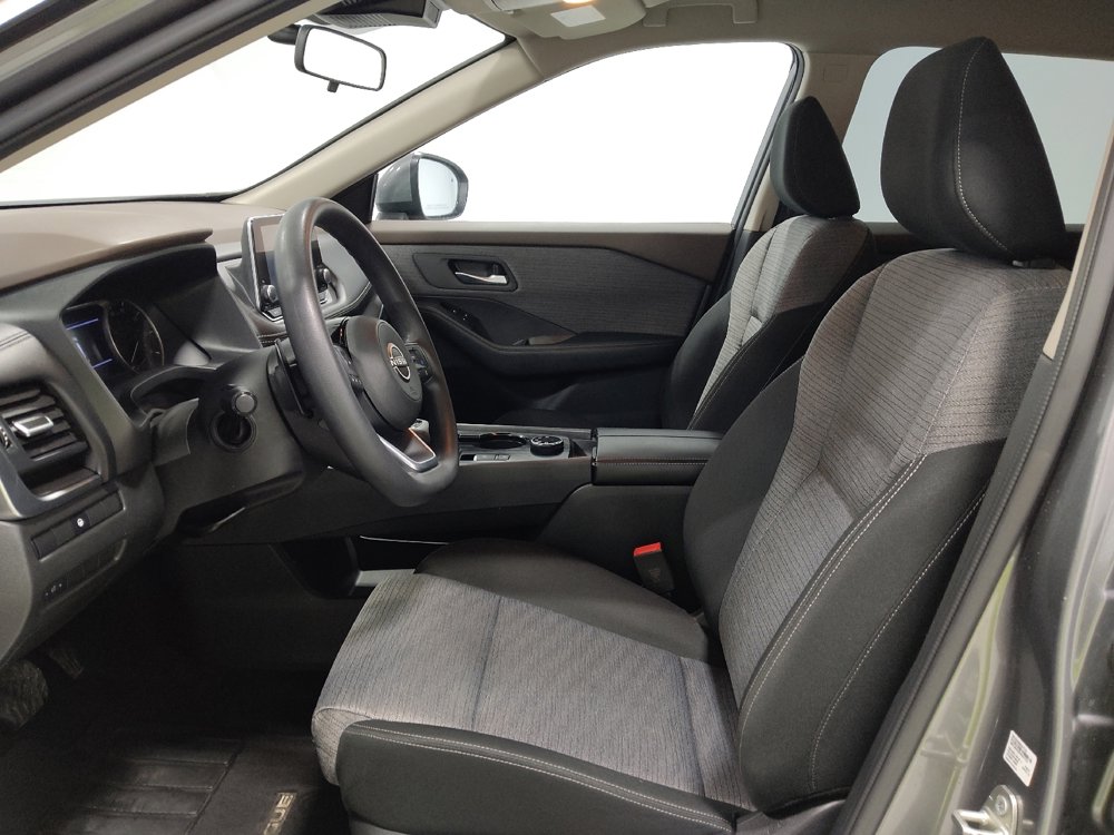 Used 2023 Nissan Rogue SV image 17