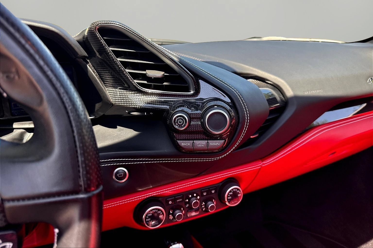 Used 2019 Ferrari 488 Spider RWD image 10