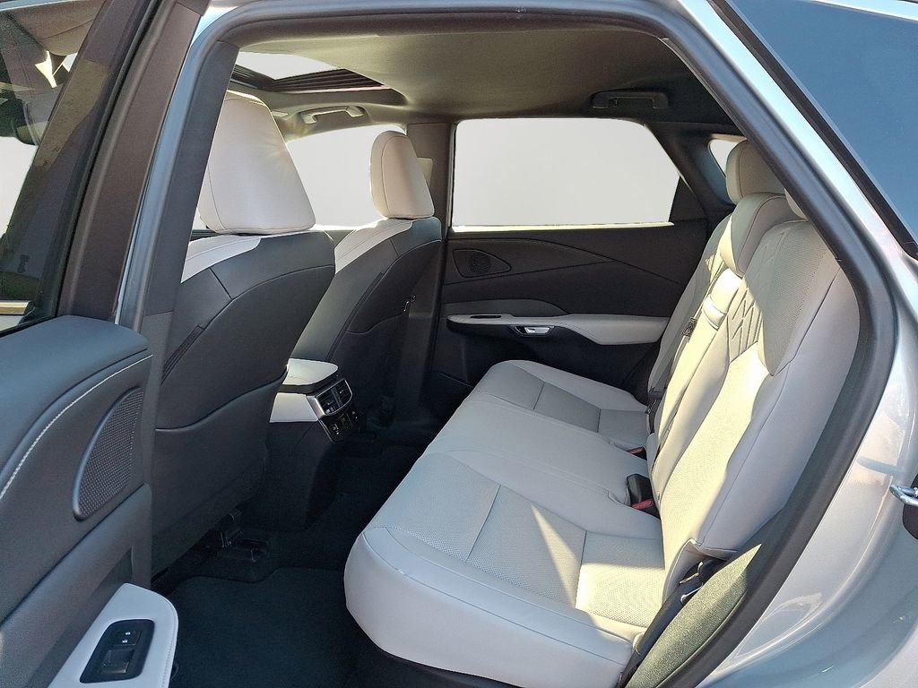 Used 2025 Lexus RX 350 Premium image 8