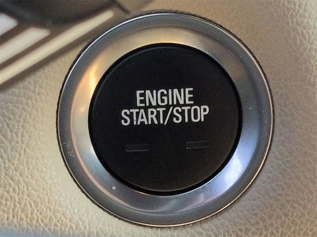 Certified 2023 Chevrolet Traverse LS image 17