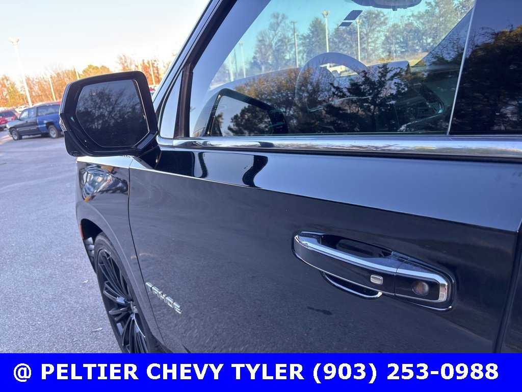 Used 2024 Chevrolet Tahoe High Country image 10