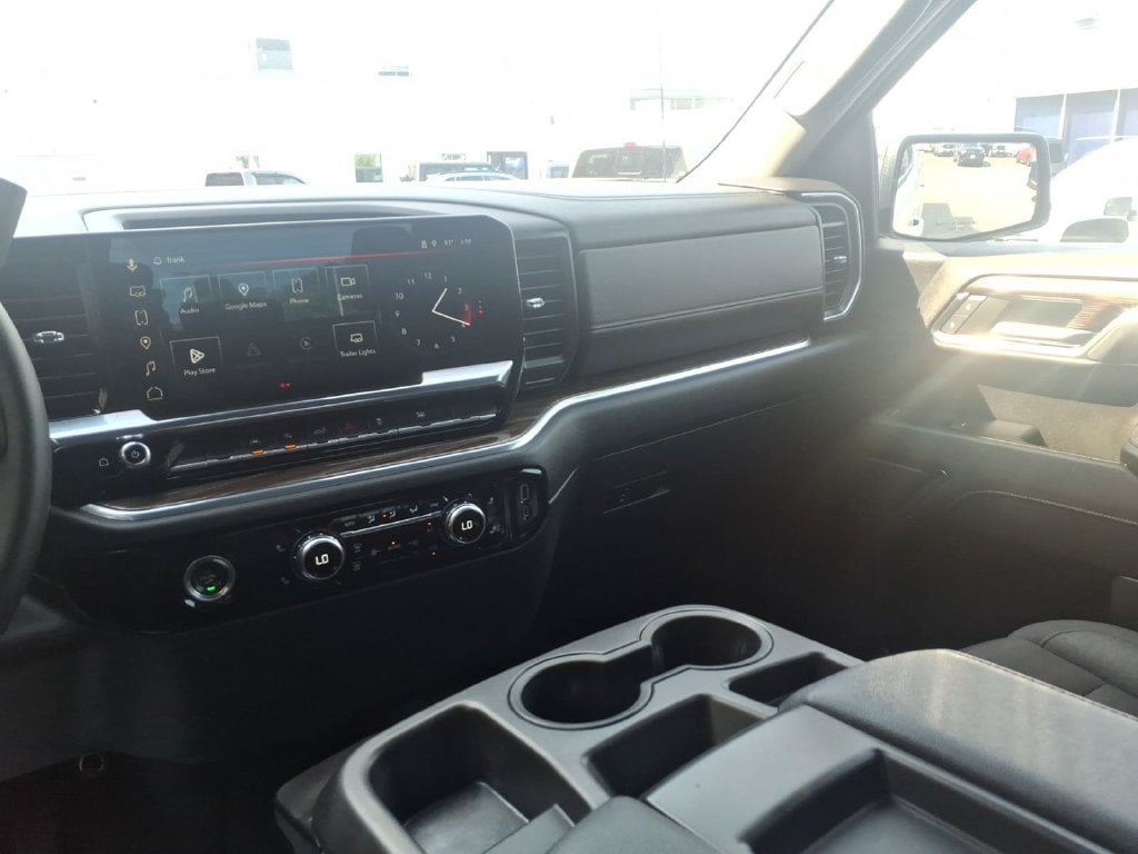 Used 2023 GMC Sierra 1500 Elevation AWD/4WD image 16