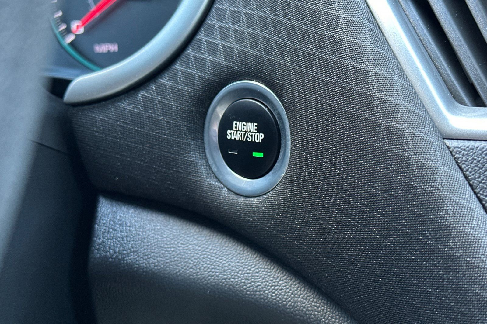 Used 2023 Chevrolet Malibu LT image 28