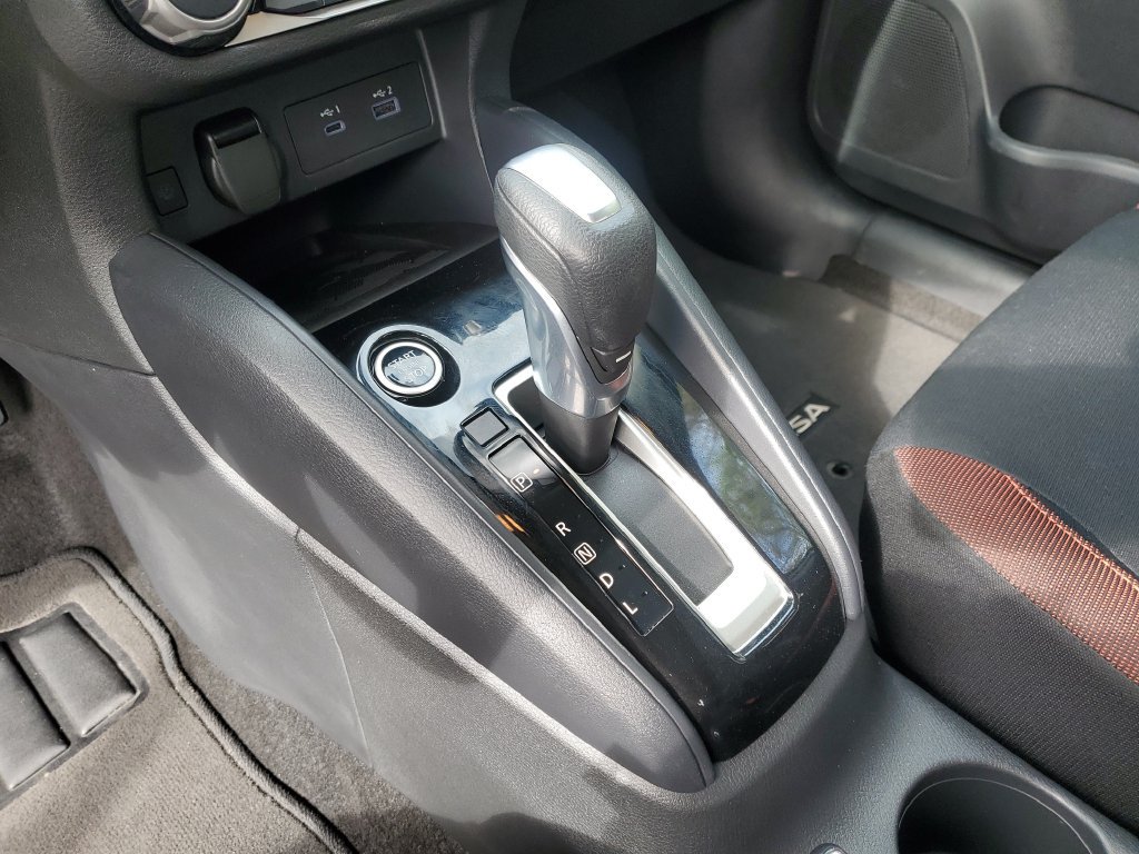 Certified 2025 Nissan Versa SR w/ Trunk Package FWD image 32