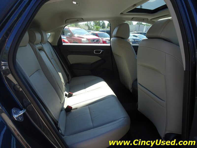 Used 2024 Honda Civic EX-L image 15