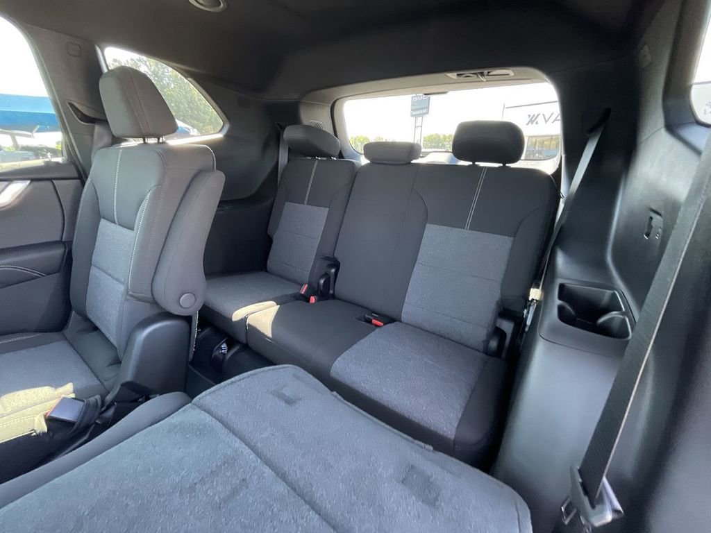 New 2026 GMC Acadia Elevation image 42