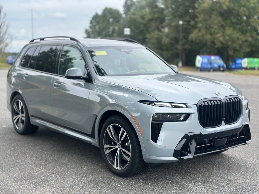 New 2026 BMW X7 xDrive40i w/ M Sport Package image 9