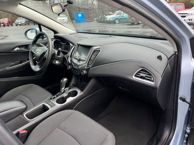 Used 2018 Chevrolet Cruze LT image 23