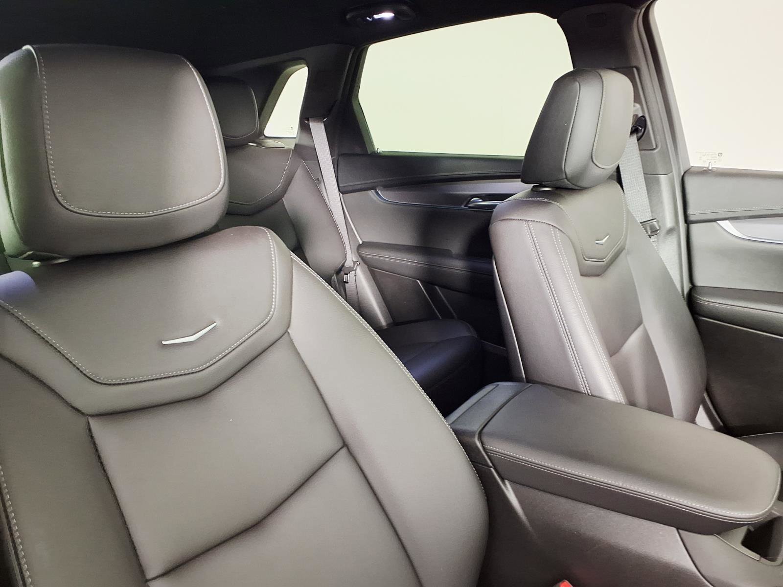 Used 2023 Cadillac XT5 Luxury FWD image 10