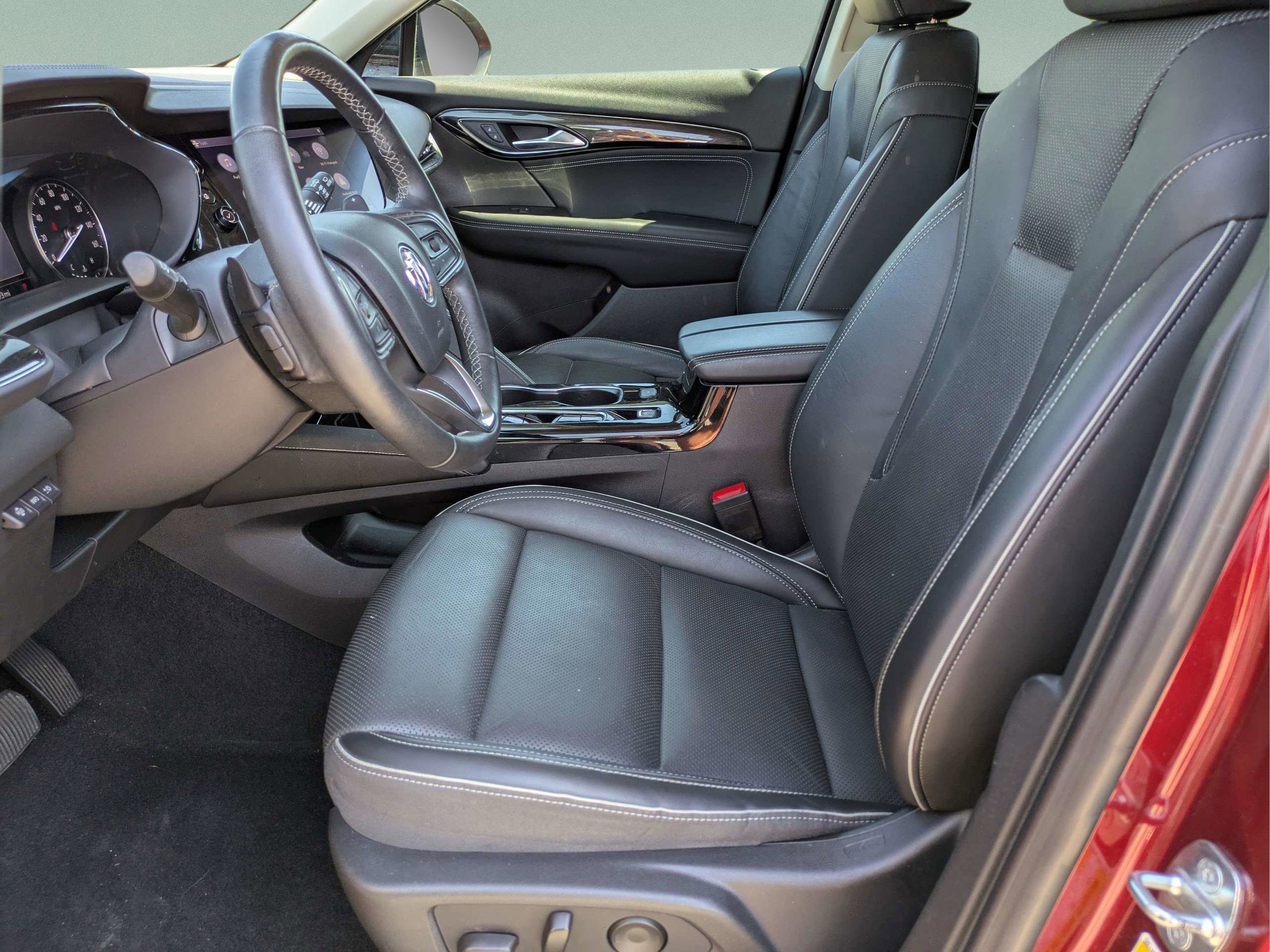Used 2021 Buick Envision Essence w/ Technology Package I FWD image 21