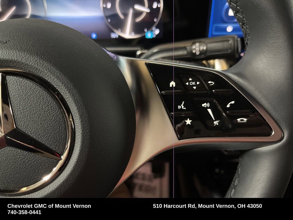 Used 2024 Mercedes-Benz EQB 250+ image 33