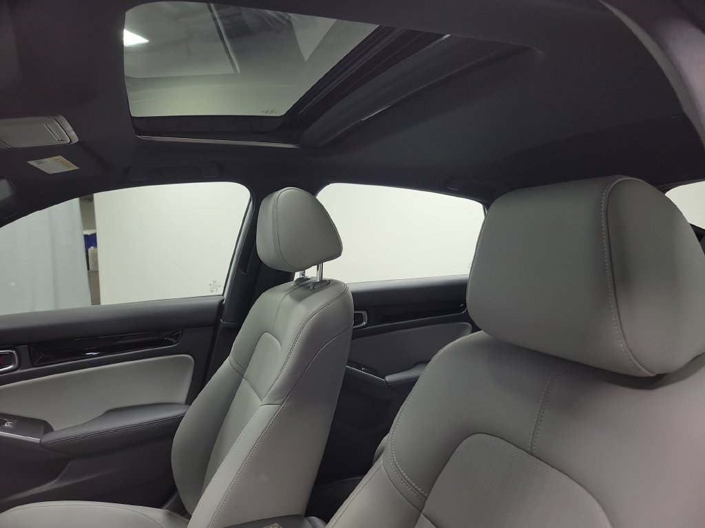 Used 2025 Honda Civic Sport Touring image 17