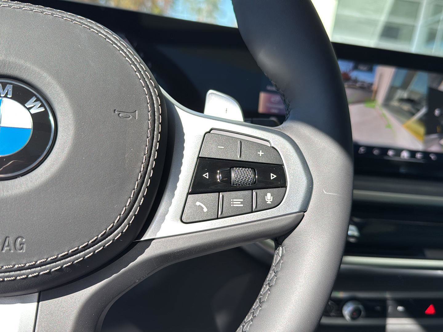 New 2026 BMW X7 xDrive40i w/ Executive Package image 18