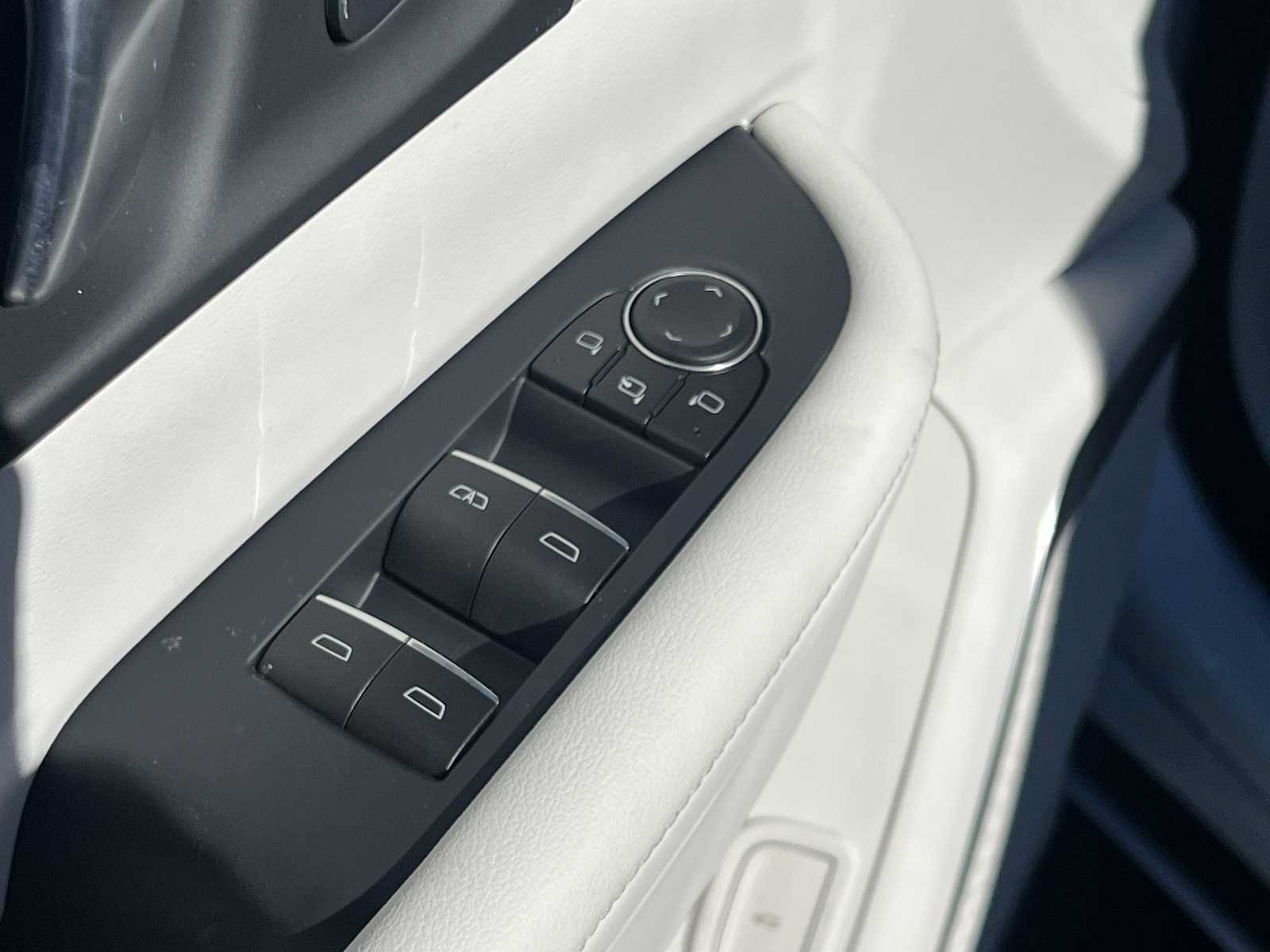 New 2026 Buick Enclave Avenir w/ Super Cruise Package FWD image 17