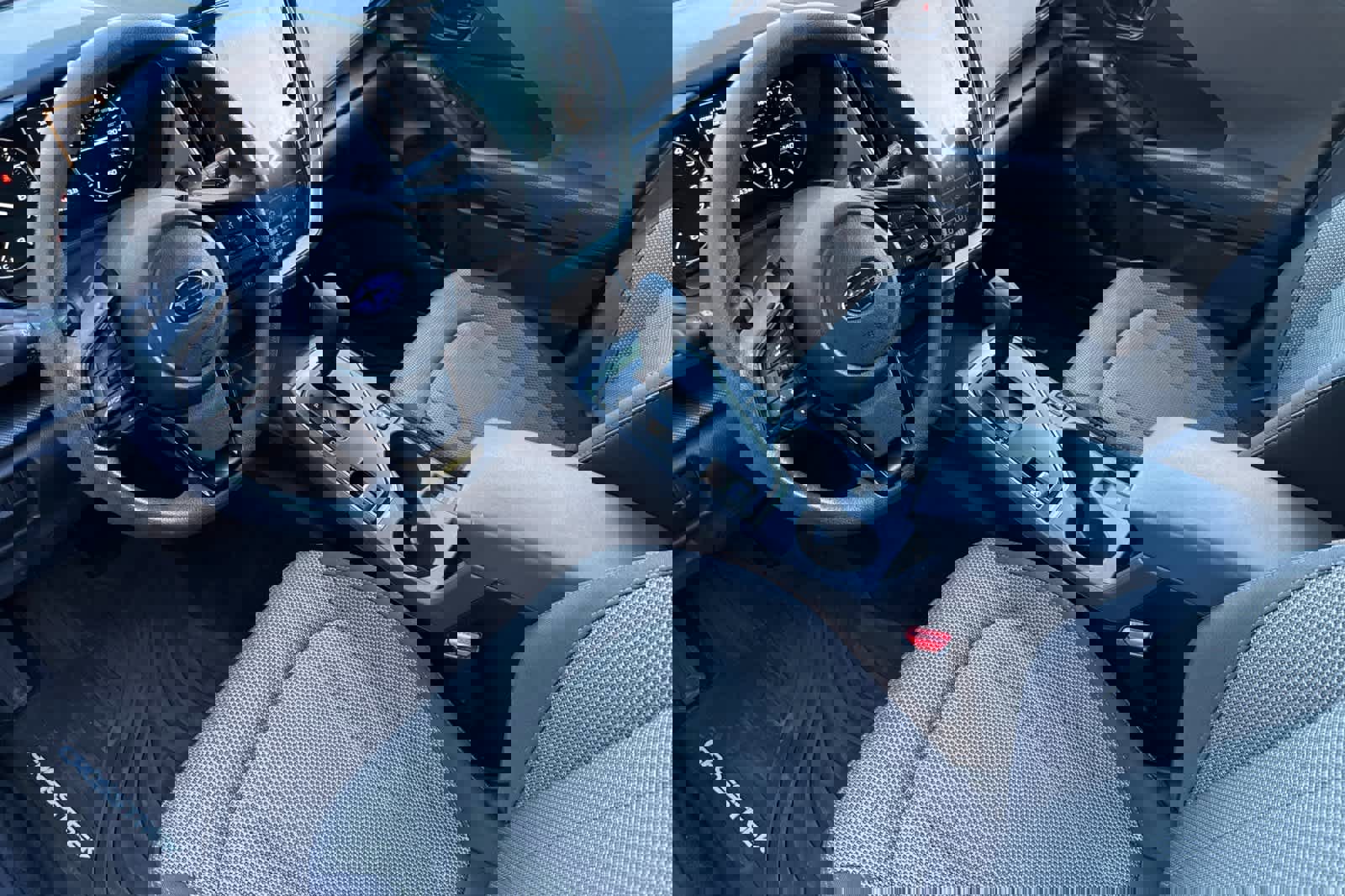 Used 2024 Subaru Crosstrek 2.0i Premium image 9