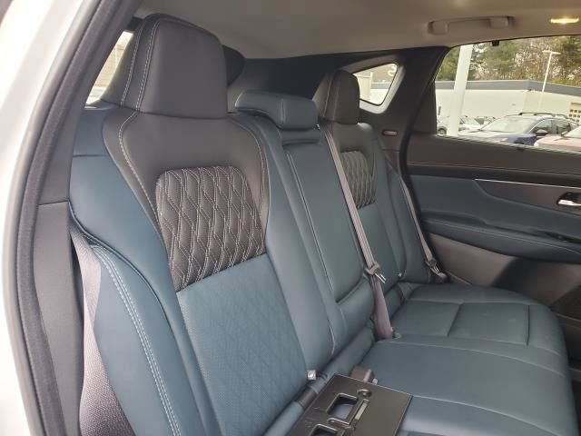 New 2026 Nissan Murano Platinum w/ Cargo Package image 15