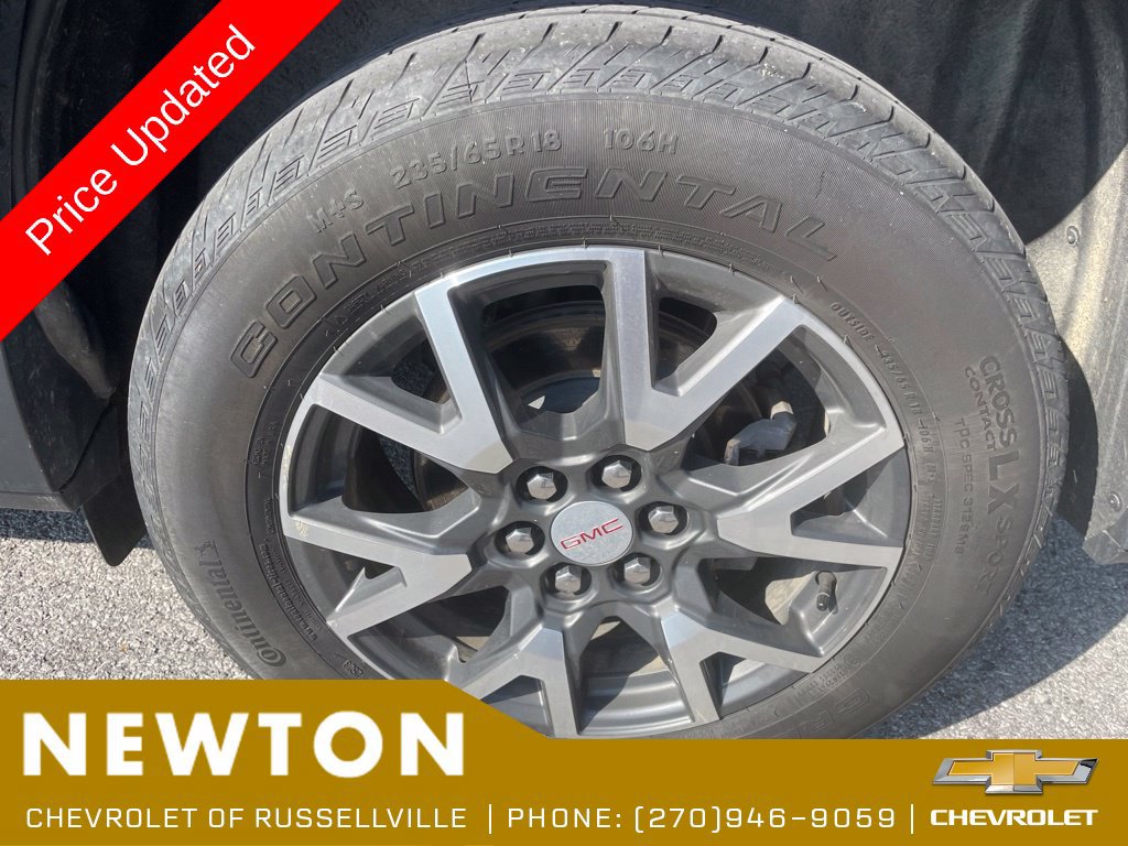 Used 2023 GMC Acadia SLE FWD image 23