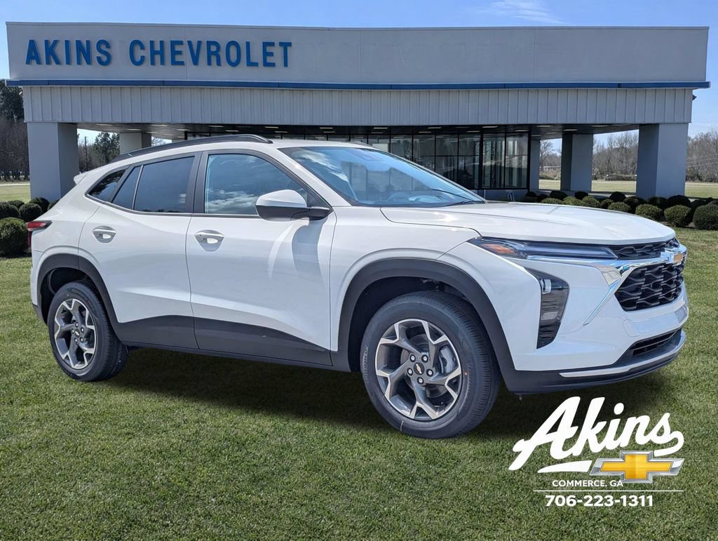New 2026 Chevrolet Trax LT w/ Sunroof Package