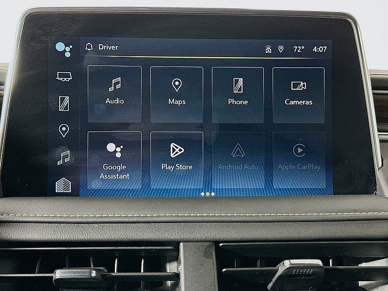 Used 2024 Chevrolet Suburban Premier AWD/4WD image 14