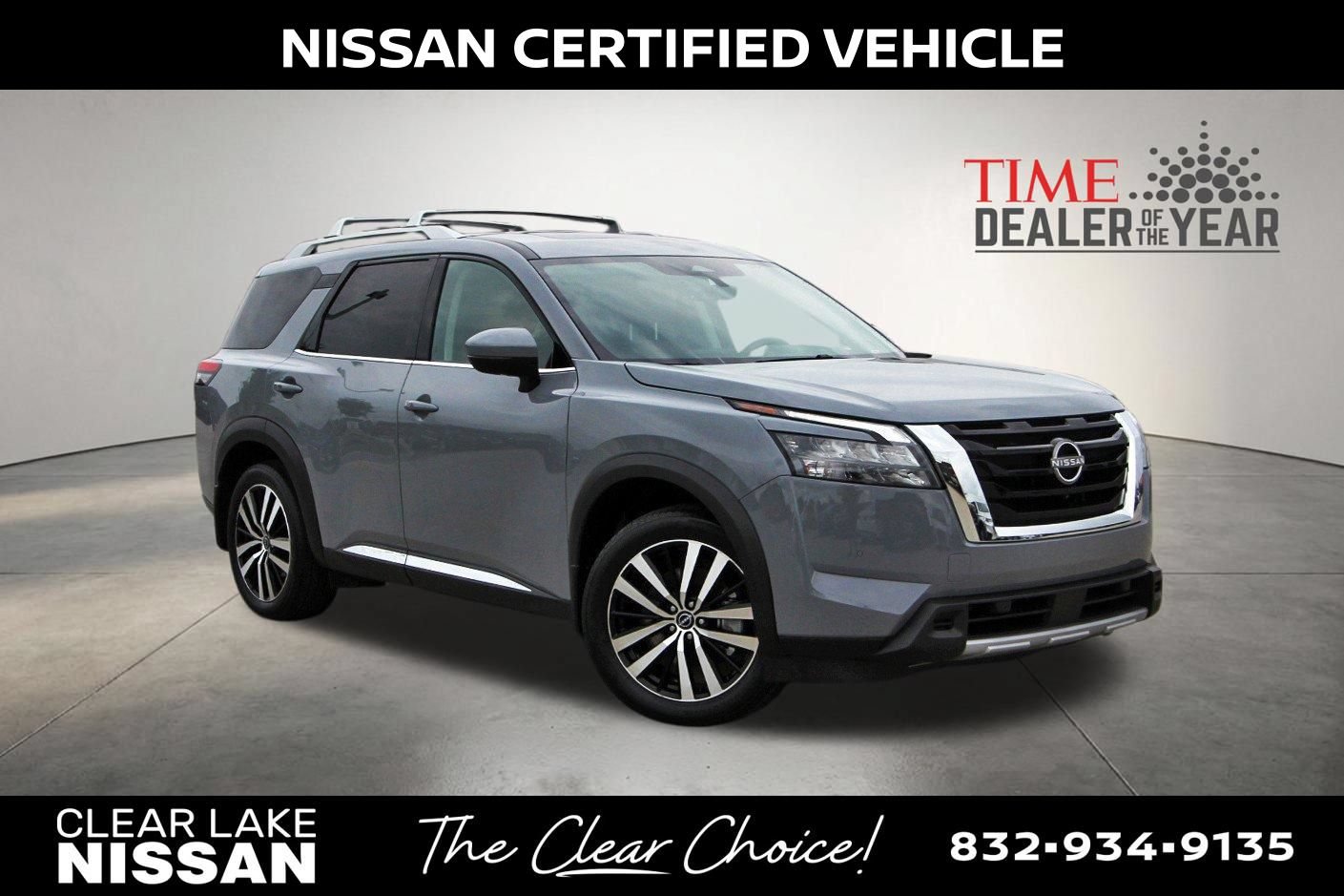Certified 2025 Nissan Pathfinder Platinum w/ Cargo Package FWD image 1